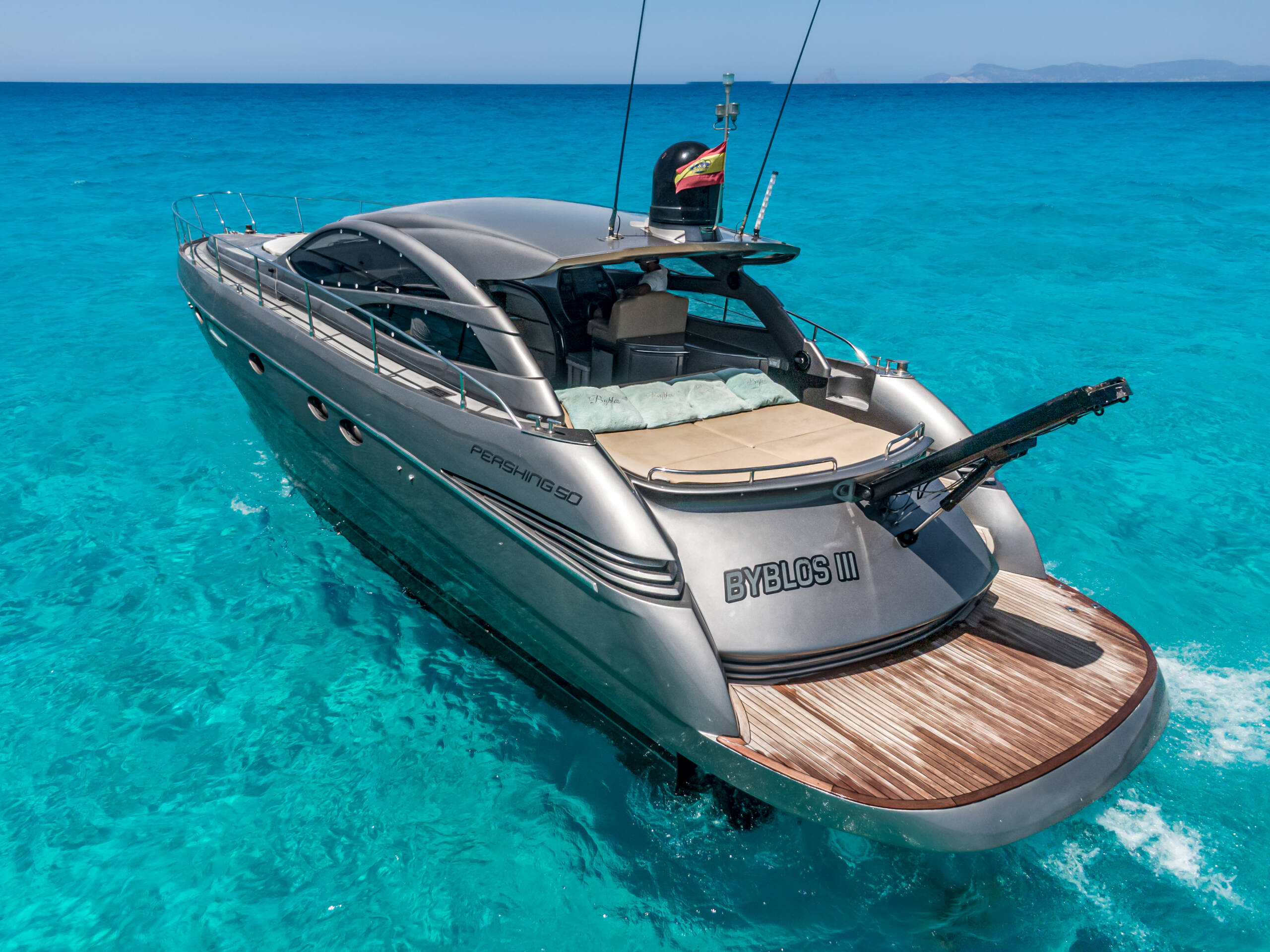 Pershing 50