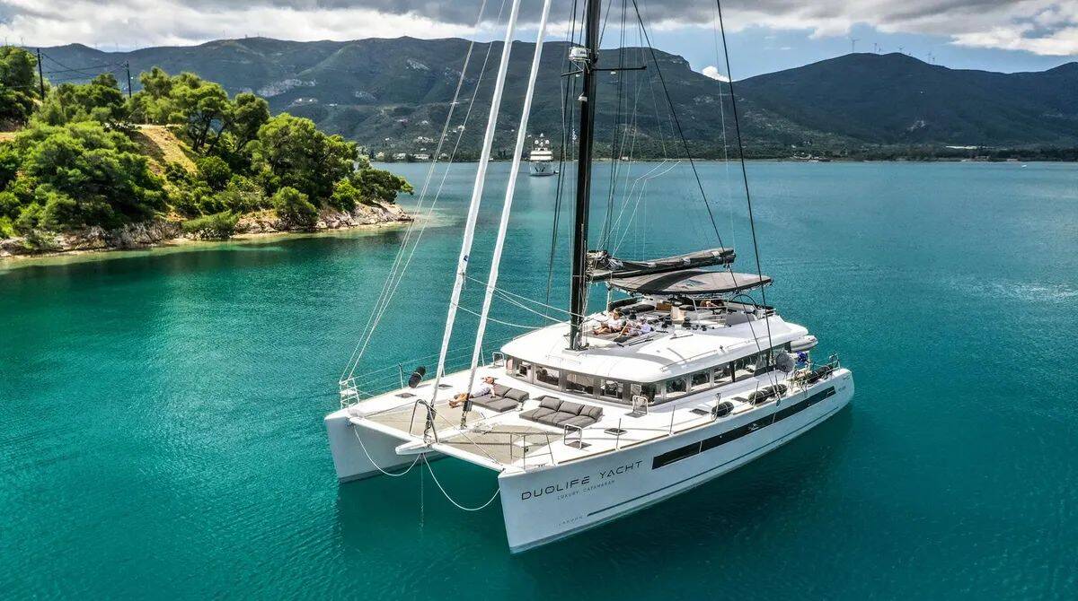 Lagoon 620